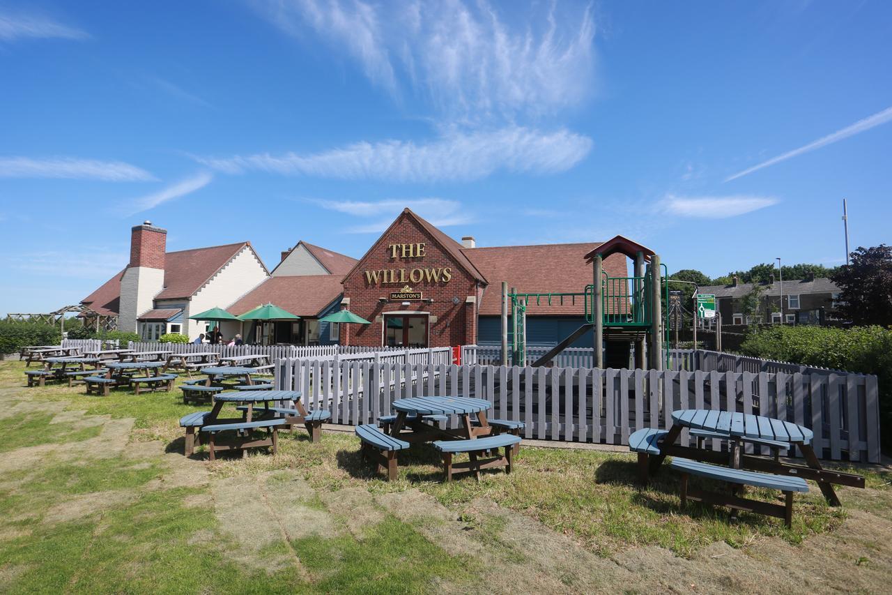 Willows, Blackburn By Marston'S Inn Exterior foto